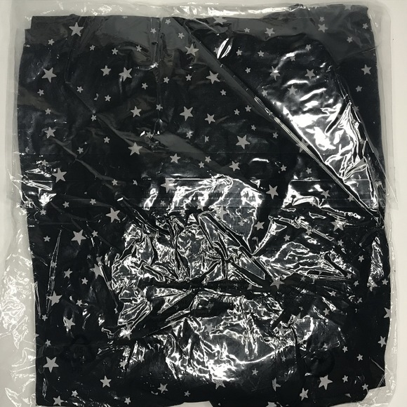 Star Tie Front Cut Out Romper - Picture 7 of 7